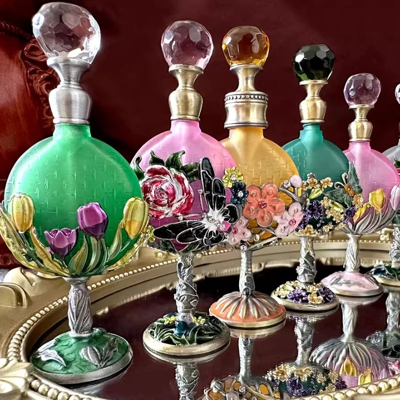Premium Portable Perfume Bottle Refillable Glass Essential Oil Dispenser Enamel Decorative Box Floral