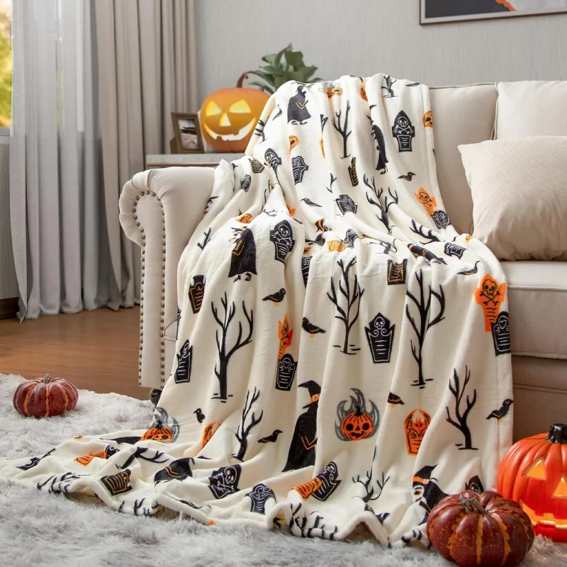 Ghost Halloween blanket 50 inches x 40 inches double-sided ghost witch hat printed wool blanket, soft, comfortable and warm