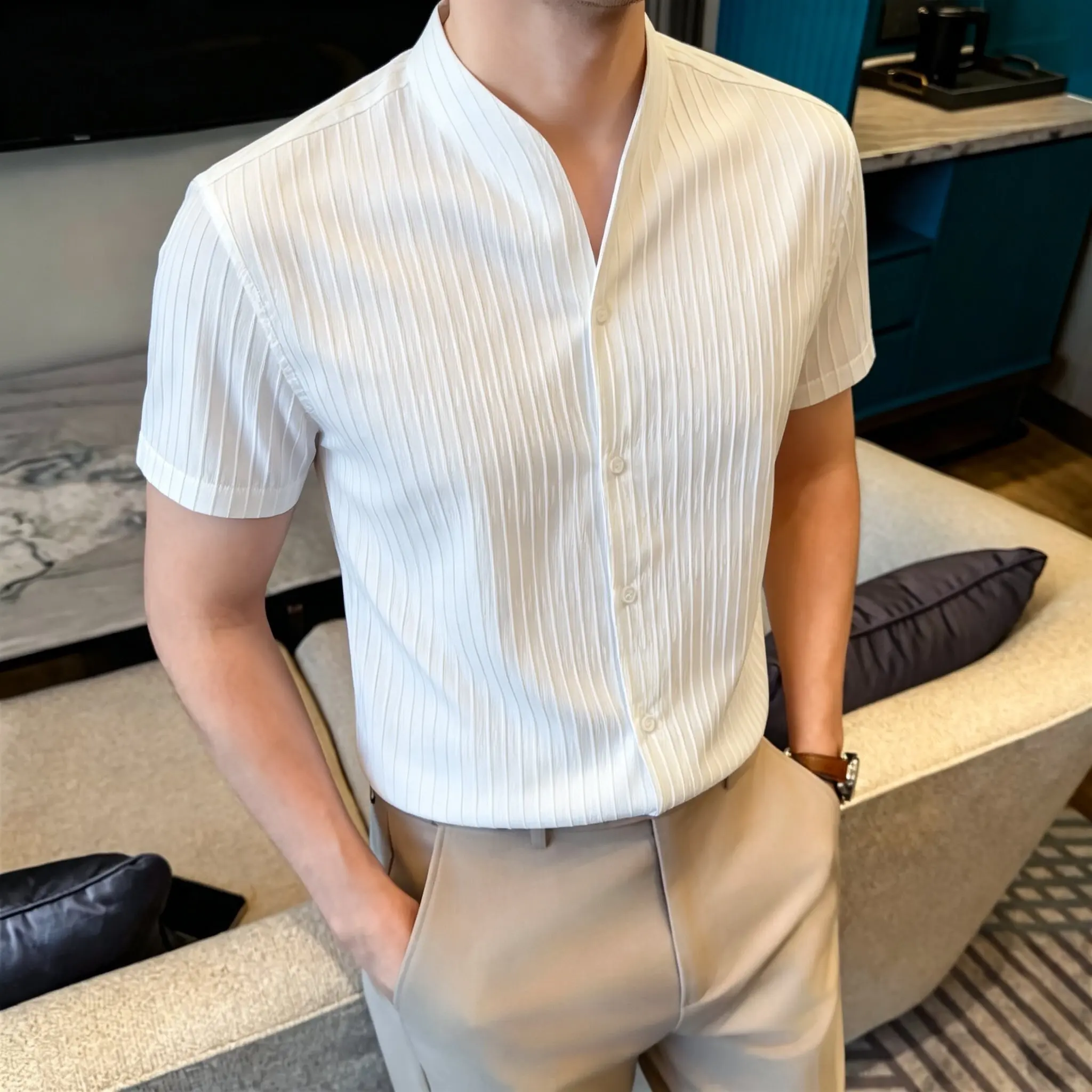 Summer Men's Fashionable V-neck Slim Fit Short Sleeved Casual Shirt High-quality Business Casual British Style Social Shirt