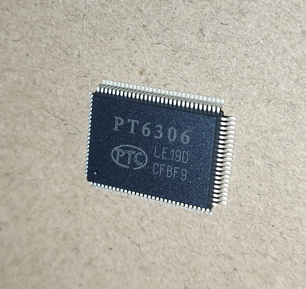 PT6306 QFP100 voltage display driver chip brand new original /1pcs