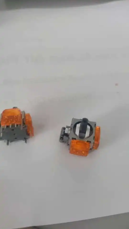 Substituição de joysticks eletromagnéticos TMR para controlador DualSense PS5