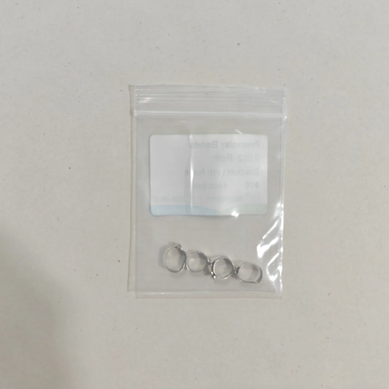 

4 шт./упак. стоматологические ортодонтические передние ленты 022 с кронштейном Roth и крючком # 10- # 24