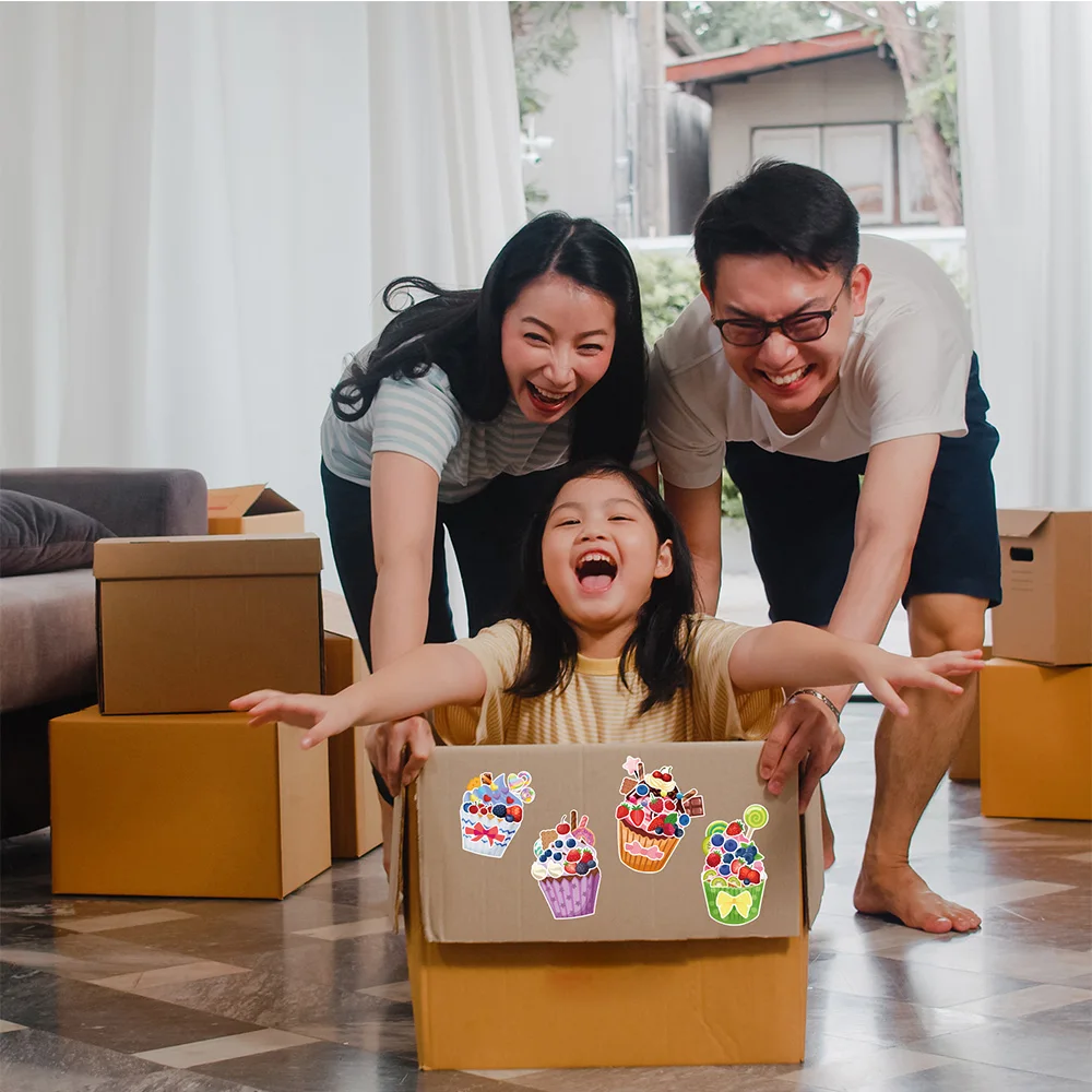 اصنع أوراق ملصقات كب كيك للأطفال، قم بإنشاء ملصقات ألغاز كب كيك الخاصة بك، هدايا عيد ميلاد الأطفال، شارات الحفلات