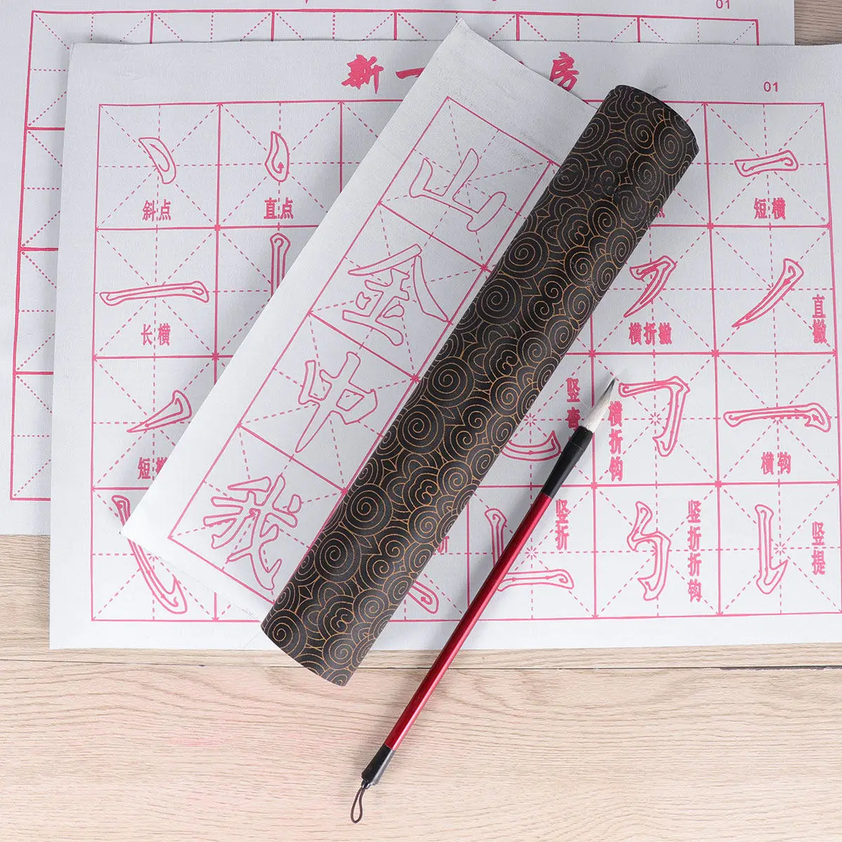 6Pcs Chinese Calligraphy Practicing Mat Set Water Writing Fabric No Ink Required Gridded Reusable for Brush Painting Graffiti
