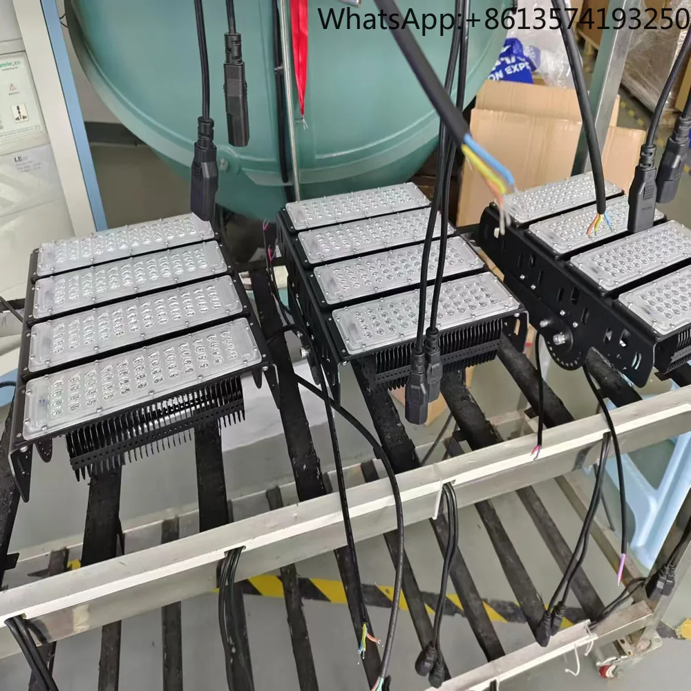 

Wholesale Customized Coral Saltwater Fish LED Lights Rectangle Box Special APP Controls for Large Aquarium Fish Tank Project