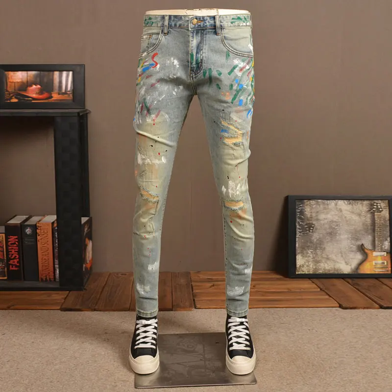 

Уличные дизайнерские модные мужские джинсы в стиле ретро, синие эластичные облегающие рваные джинсы с окраской, мужские Y2K, винтажные повседневные джинсовые брюки