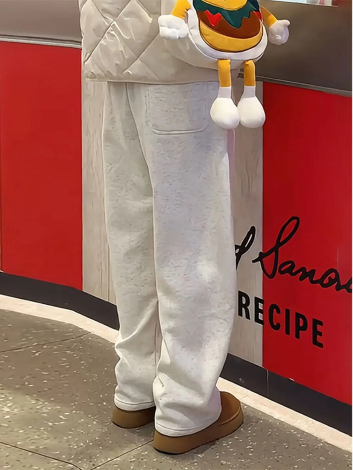 

Мужские повседневные брюки на флисовой подкладке, свободного кроя, зимние, удобные, широкие, спортивные, с белым цветочным принтом, в американском стиле