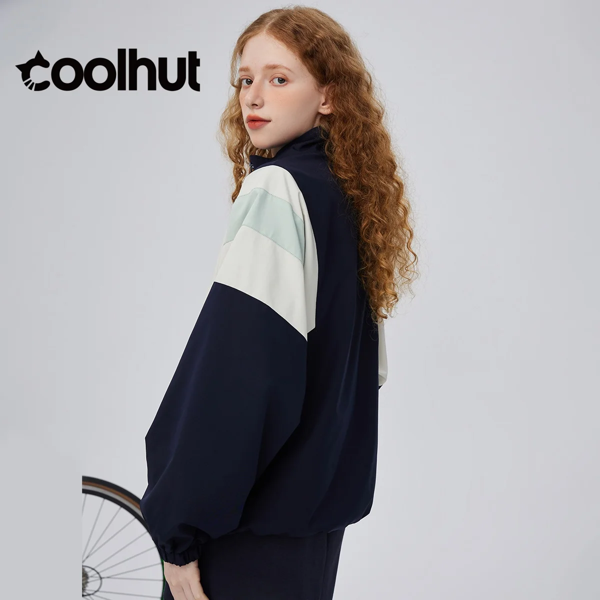 COOLHUT Marke Damen 2025, Retro-College-Uni-Jacke, lässig, übergroß, bestickt, Farbblock, Herbstmantel, Streetwear, Mode