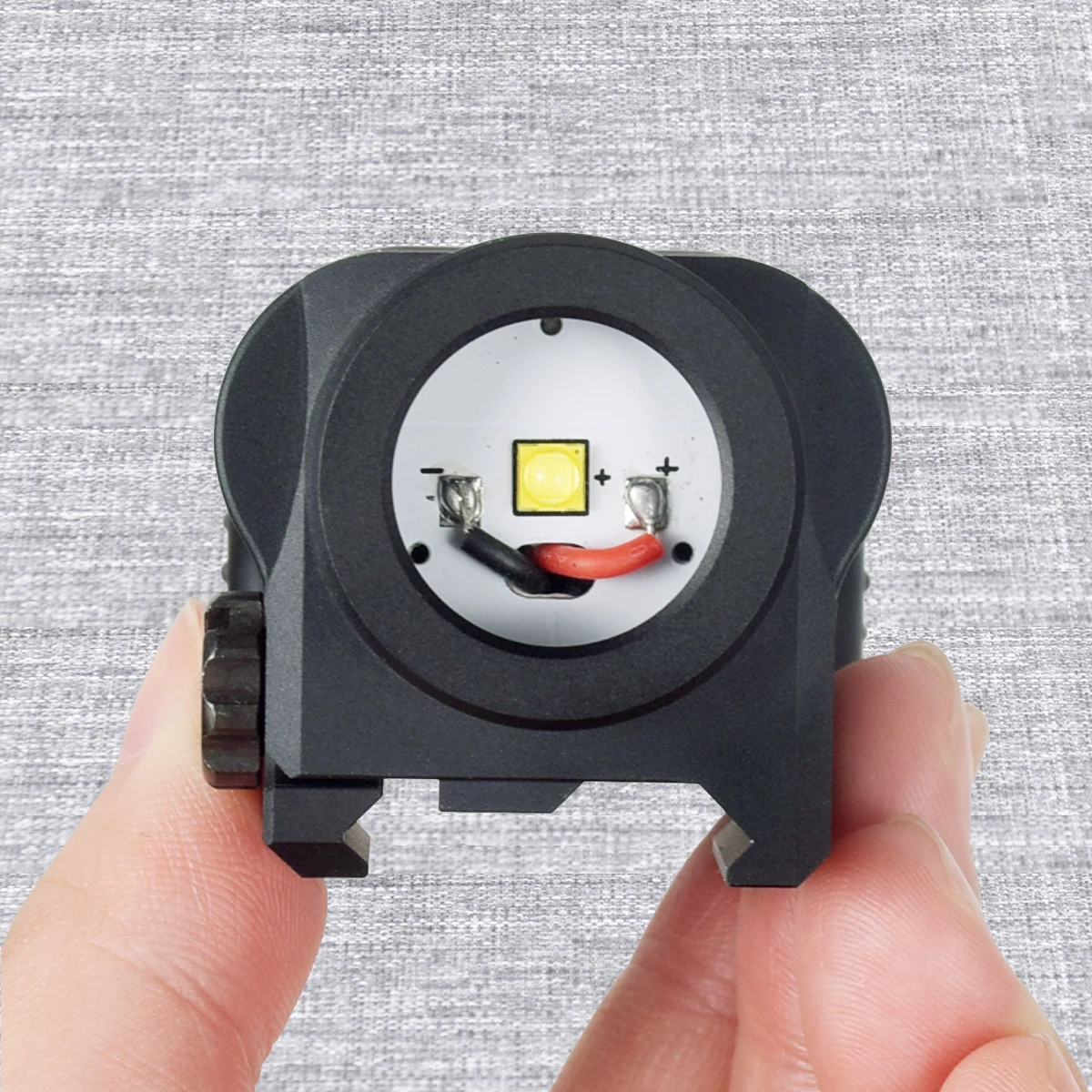 Zenitco Klesch-1S linterna táctica LED Airsoft Glock 17 20mm - imagen 3