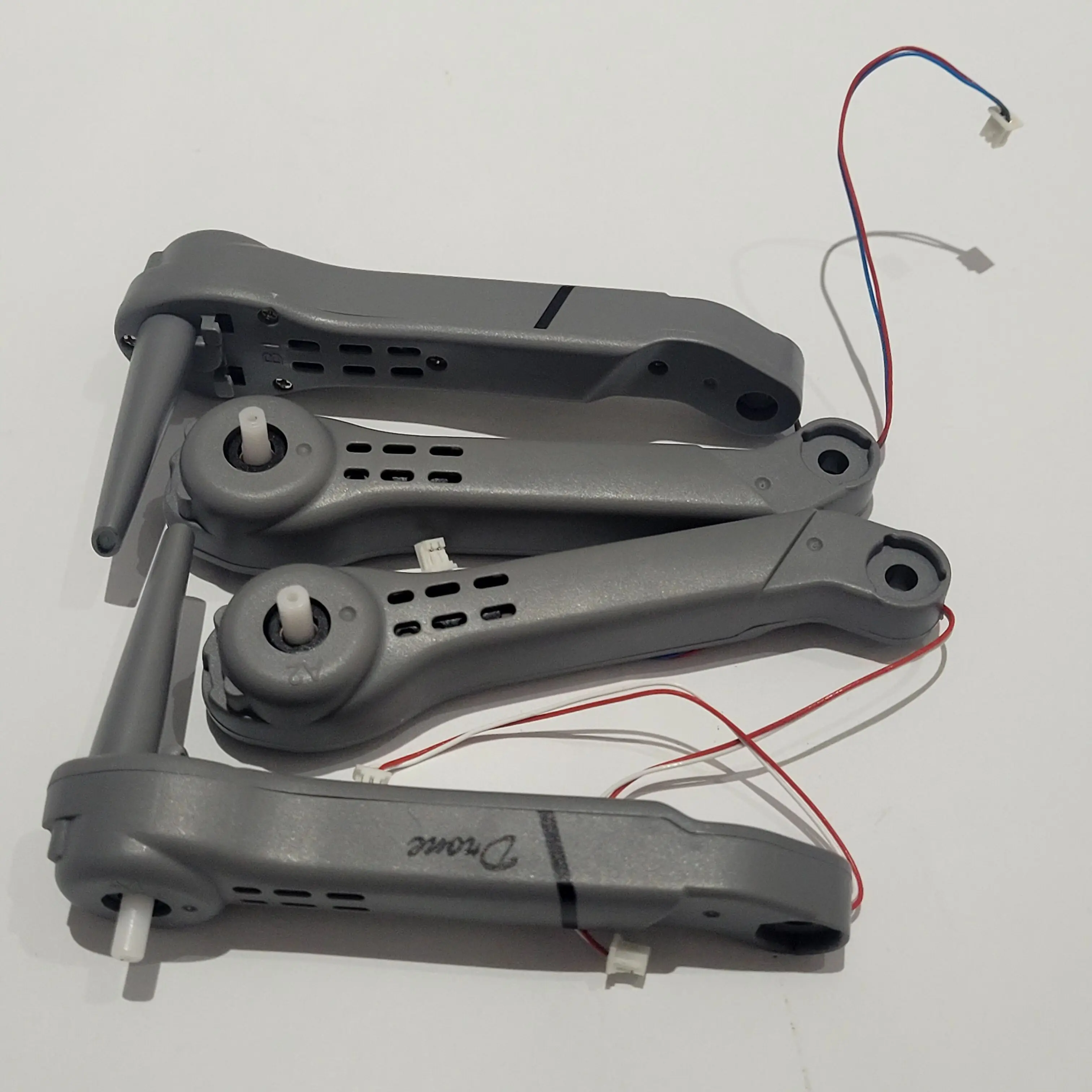

Full Motor Arm Set Spare Part for V88 RC Drone Quadcopter Arm A1/B1/A2/B2 With Engine Accessory