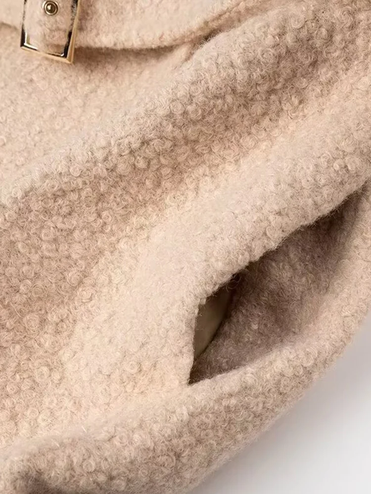 النمط الأوروبي والأمريكي الخريف والشتاء الملابس النسائية الجديدة المألوف والبسيط الأساسية معطف الصوف التعادل بأكمام طويلة