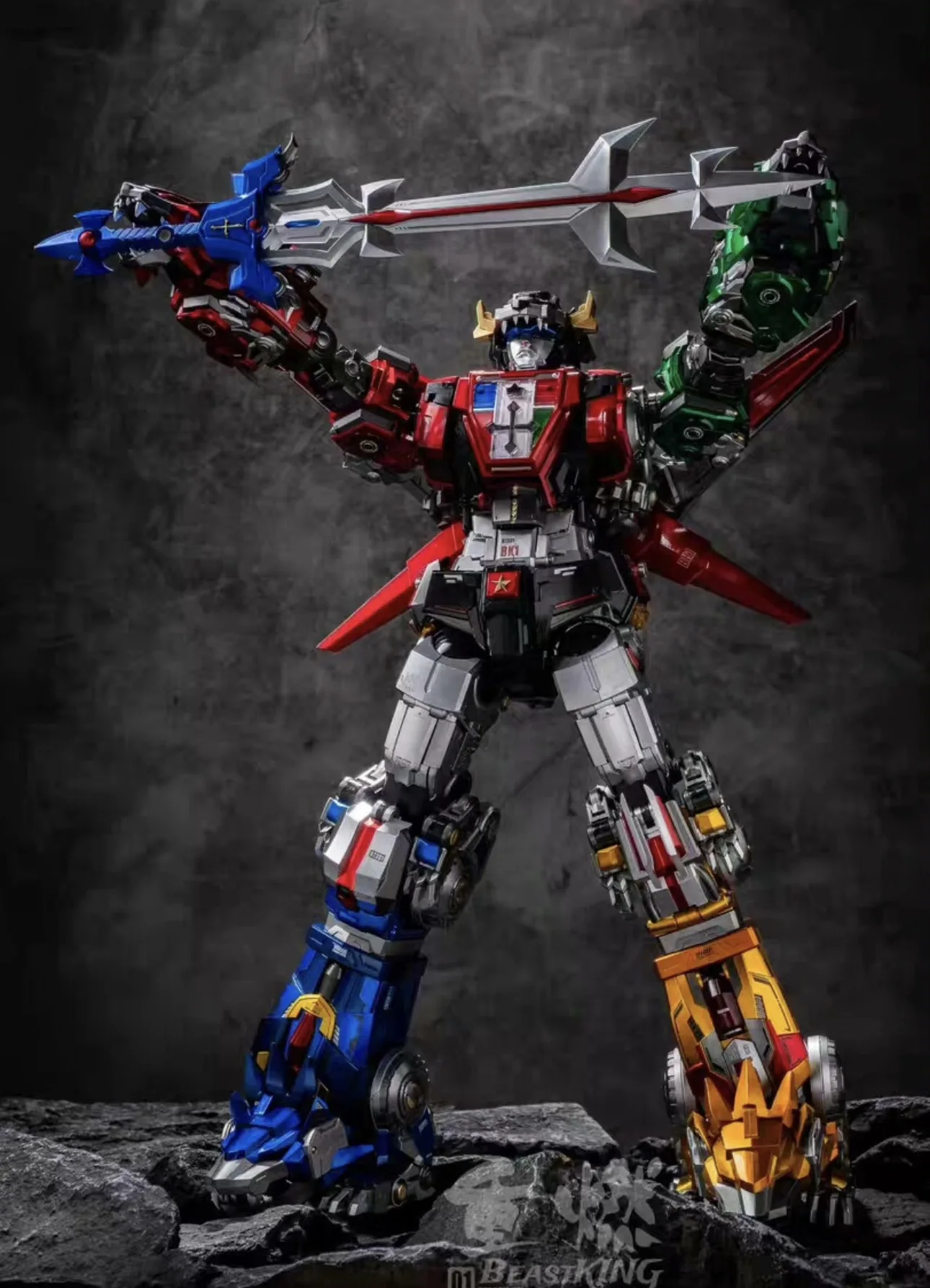 

Spot Sale【Préventa】 Reignite Beast King Reborn-01 Modelo transformable - Base LED, aleación desmontable, figura de acción de la