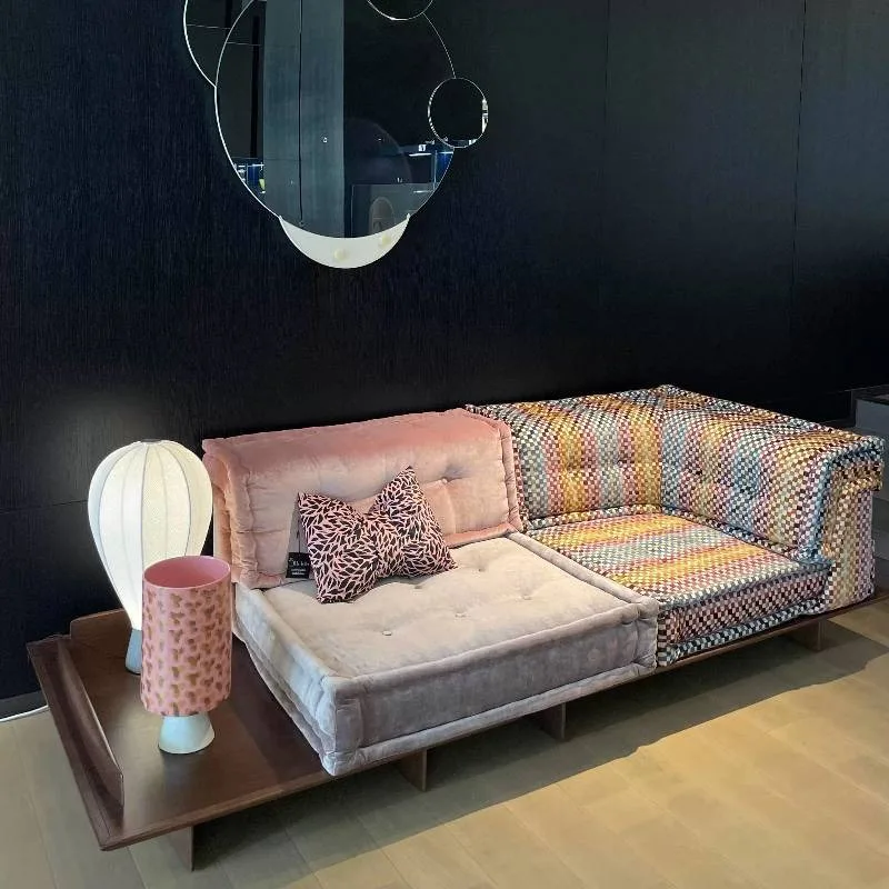 Modern Designer Living Room Sofas Minimalist Soft Lounge Living Room Sofas Memory Foam Modern Ergonomic Divano Hotel Furniture