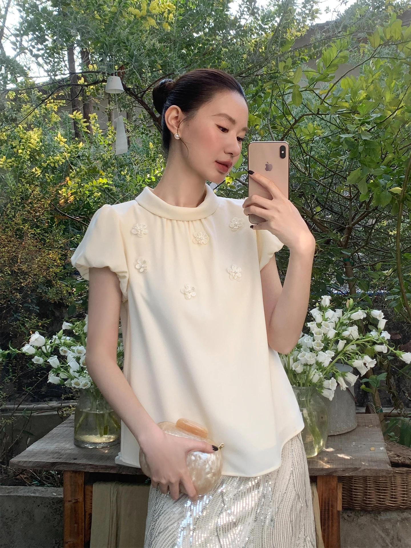 

Женская рубашка XXNING Lazy Holiday с декоративными цветочными вставками, отложным воротником, свободного кроя, из полиэфирного волокна, с коротким рукавом