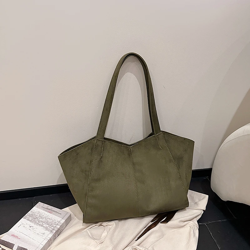 2025 Autumn/winter Retro Casual Tote Faux Suede Solid Color Hasp Large Capacity Shoulder Bags Simple Casual Women's Handbags