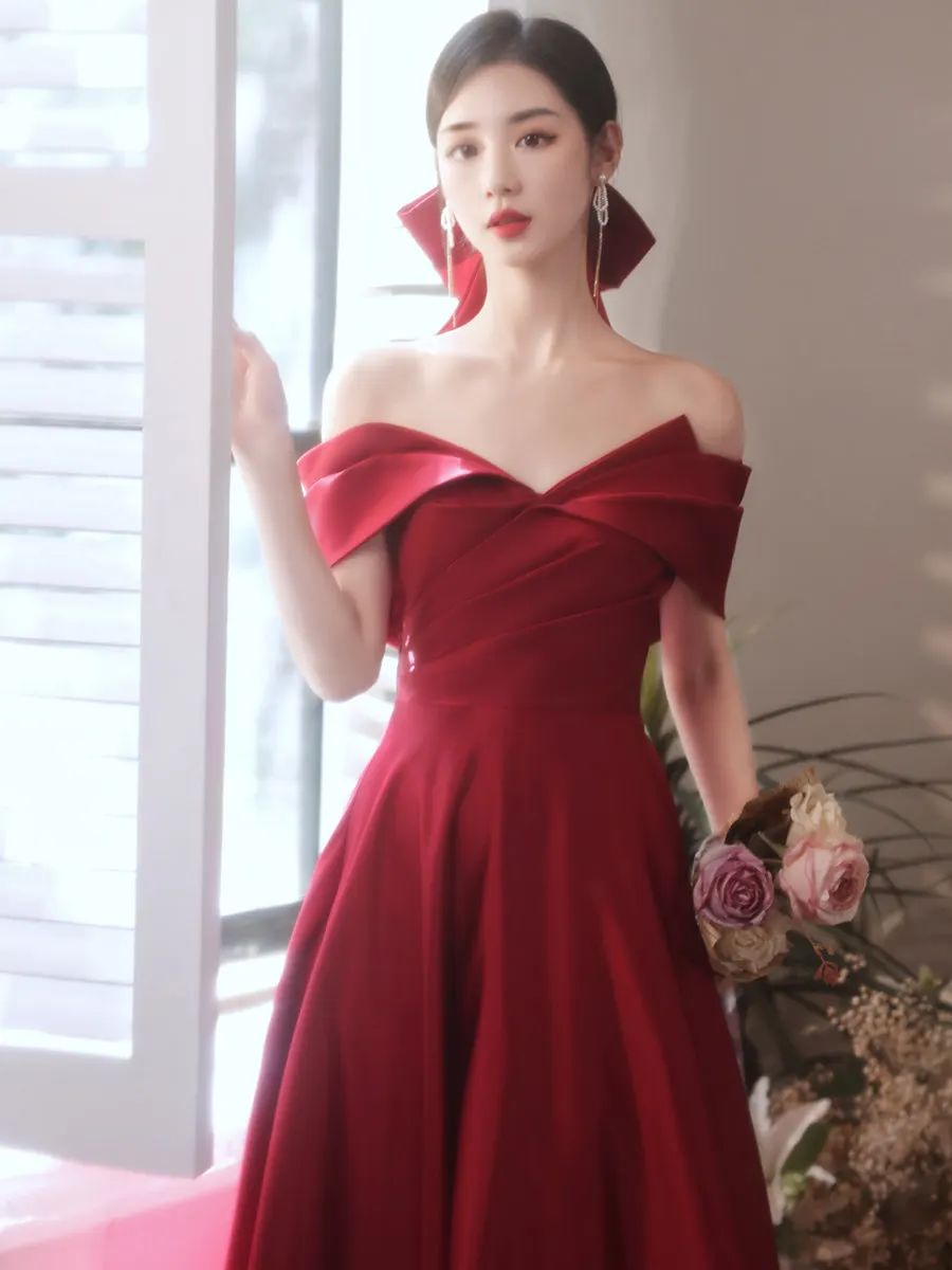 

Bride's Soft Silk One-Shoulder Wedding Dress Slimming A-Line Evening Gown for Return Home after Marriage Celebration