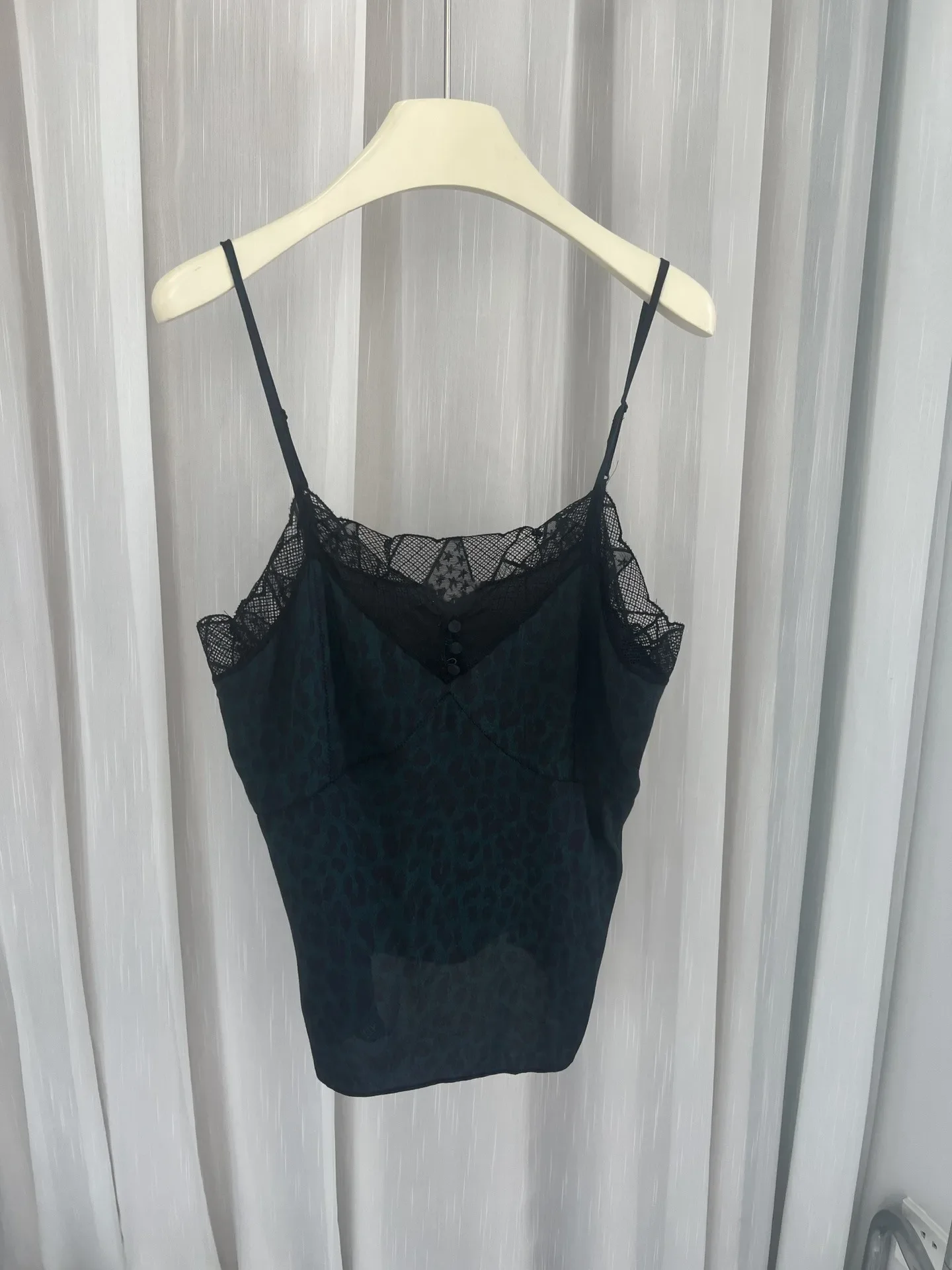 

Leopard Print Women 100% Viscose Camisole Summer Lace Stitching V-Neck Sleeveless Sexy Ladies Sling Tops