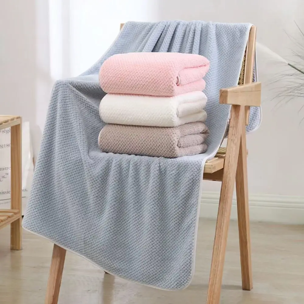 

Coral Fleece Bath Towel High Quality Durable Soft Absorbent Towel With Hanging Rope Thickened Swimming Towel