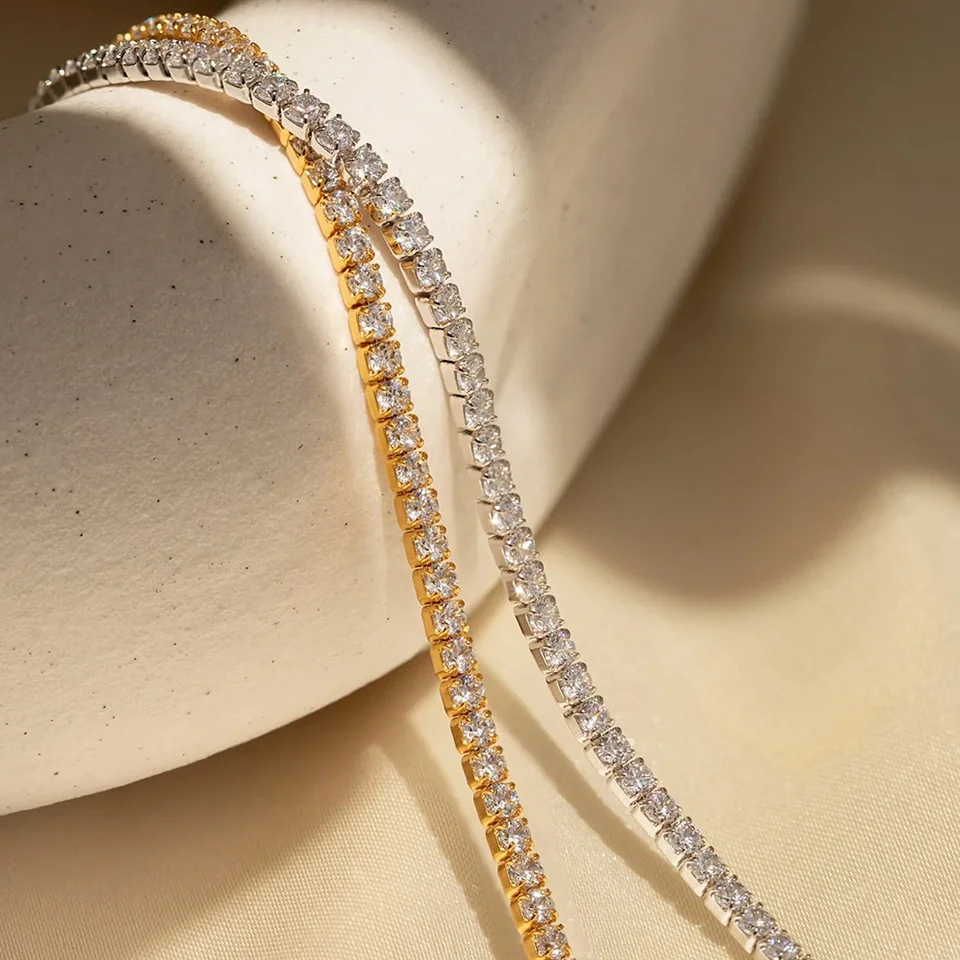 Edelstahl 2mm CZ Vergoldetes Funkelndes Tennis-Kettenarmband Hochwertige Weiße Zirkonia Einreihiges Einfaches Accessoire für Mädchen – Detail 6
