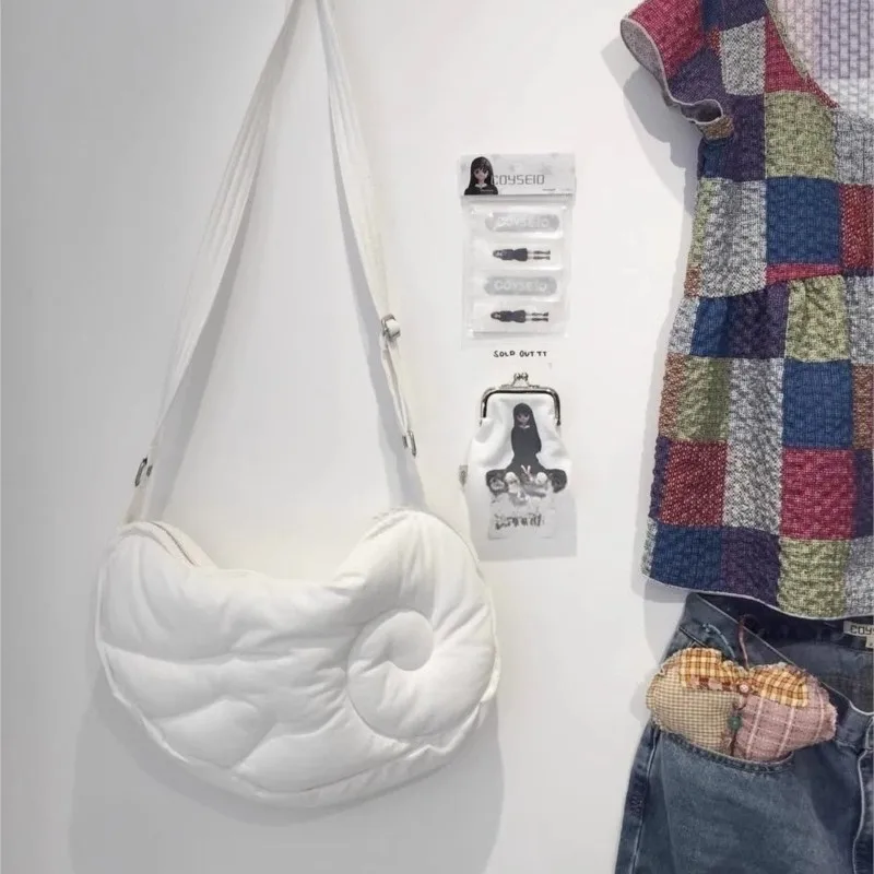 

Japanese Style Cute Wings White Shoulder Bag Women Puffer Lightweight Large Capacity Tote Bag Female Harajuku Crossbody Bags Y2k