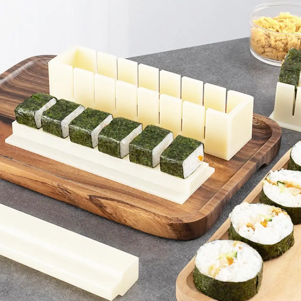 Reusable Plastic Sushi Maker Round Square Heart-shaped Sushi Rolls Mold Kit Sushi Making Tools For Beginners ﻿