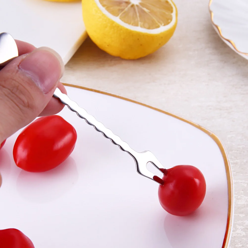 

5pcs Heart Shaped Stainless Steel Fruit Forks Dessert Cake Food Picks Non Slip Grip Tableware Kitchen Utensils Set