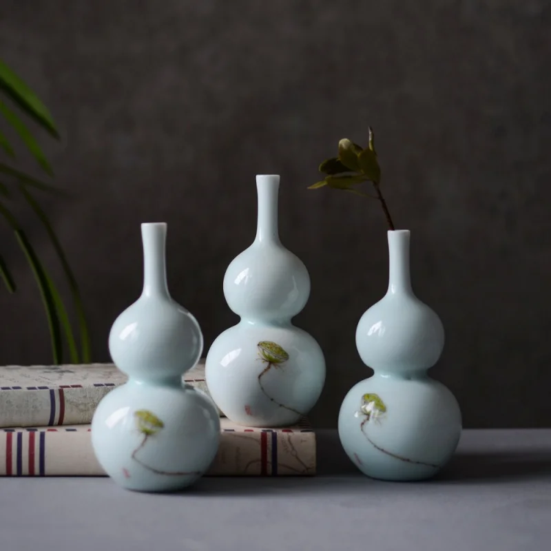 Jingdezhen Zen Retro Ceramic Flower Receptacle Misty Blue Porcelain Small Vase Hand Painted Flower Gourd Vase Tea Ceremony Decor