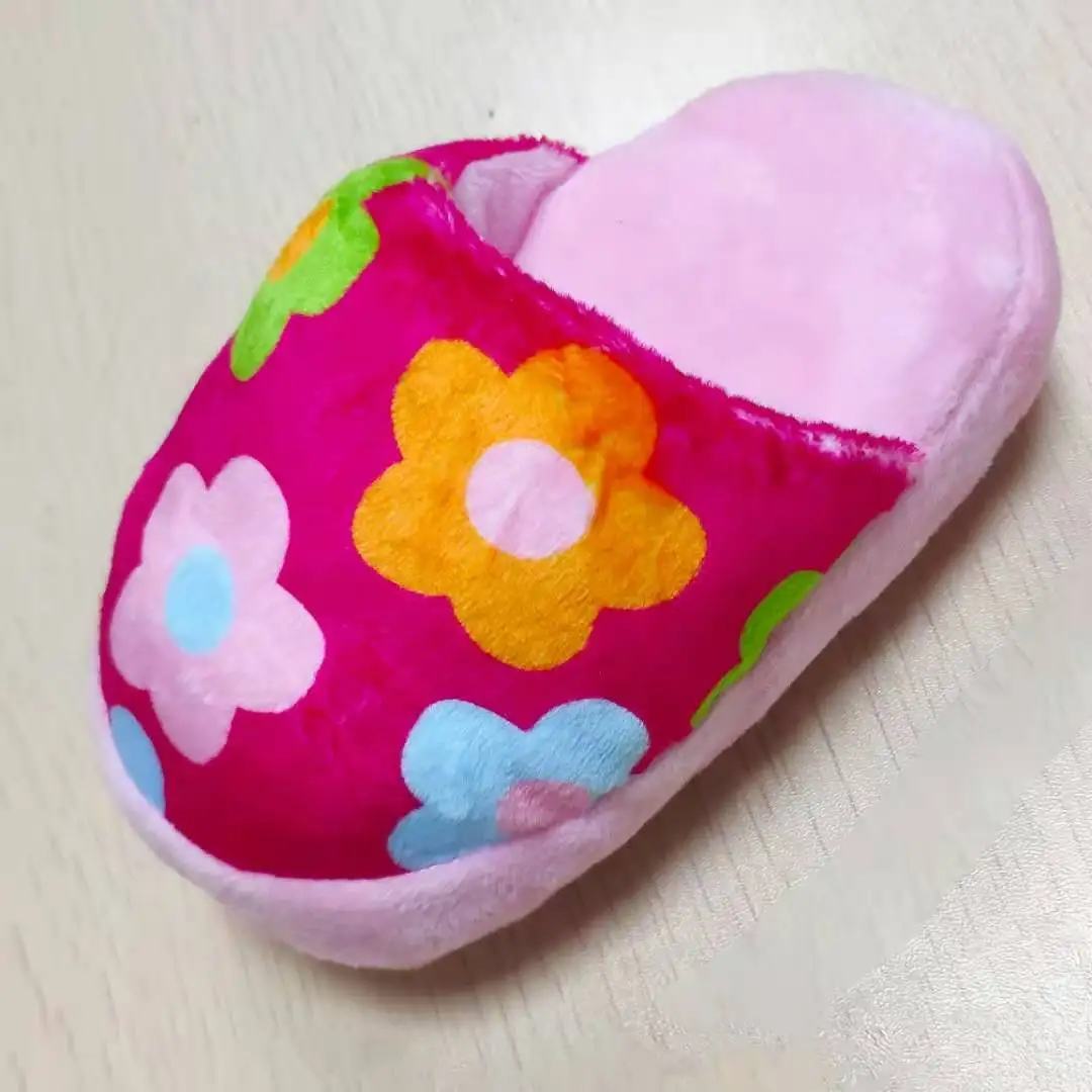 

Pet Shoe Dog Toys Flip-Flops Teeth Food Squeak Sound Plush Accessories Puppy Supplies Chew Molar Grinding for Cats Kitten