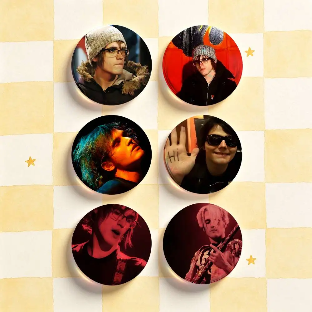M-Mikey Way M-MCR HD Print Badges Pretty Round Display Brooches IP merchandise 32mm 58mm 75mm 44mm 25mm