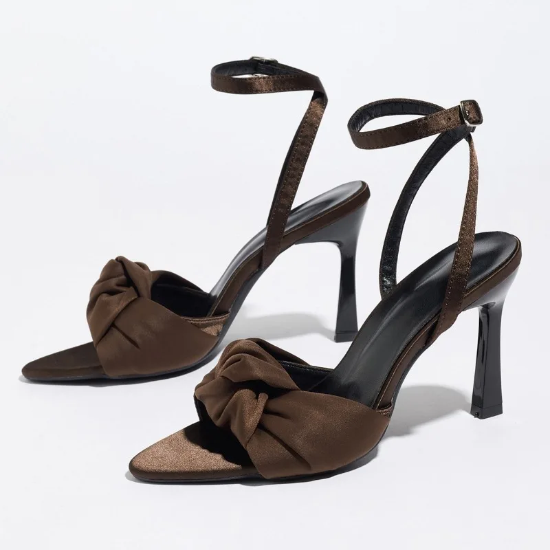 

Роскошные атласные сексуальные туфли на высоком каблуке с острым носком, женские туфли-лодочки с пряжкой на щиколотке, элегантные туфли для банкетов и вечеринок, брендовые женские босоножки, лето 2026
