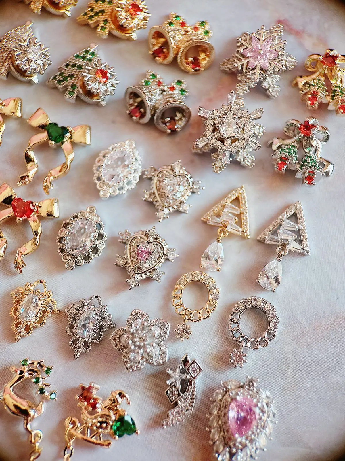 10pcs Xmas Christmas Tree Rotating Snowflakes Zircon Nail Art Manicure Nails Accessories DIY Nail Decorations Supplies Charms