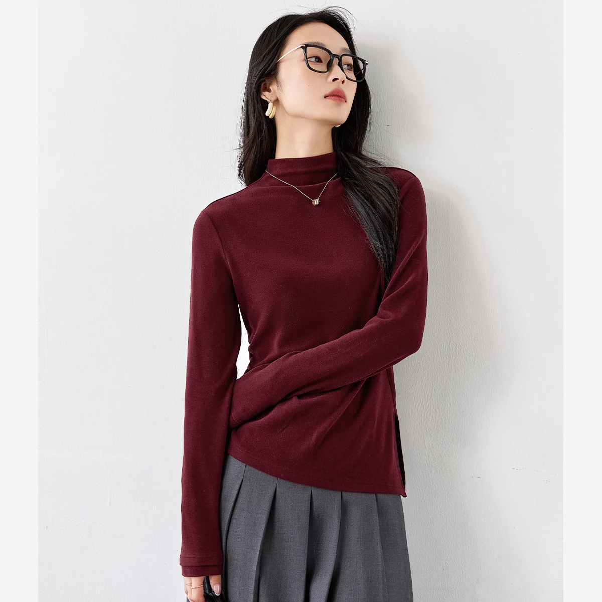 

VIMLY Women's Long Sleeve Top Casual Mock Neck Shirring Female T-Shirts 2025 Winter Fashion Knitted Slim Fit Ladies Tees M9335