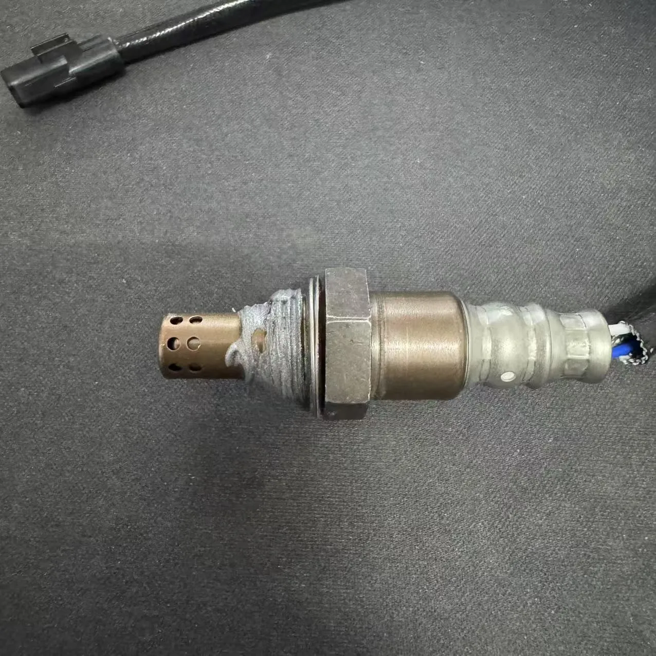 Oxygen sensor For Yamaha YZF-R1 R1 07-08 149100-2170,4C8-8592A-00,YZF-R1, 07-08, 4C88592A00,1491002A00