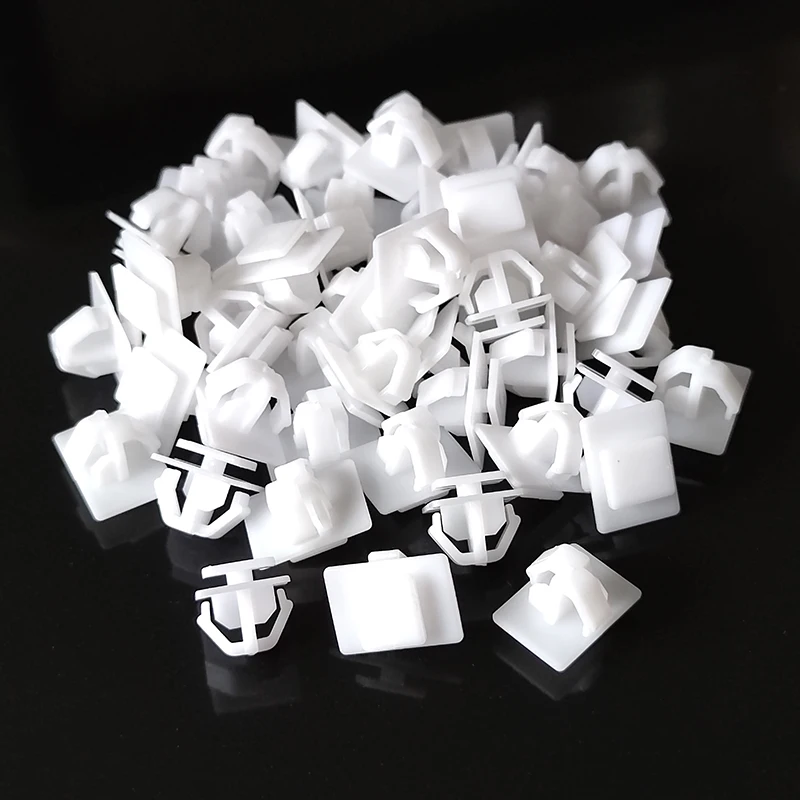 20 sztuk automatycznych klipsów mocujących do bocznych listew spódnic Hondy Klipsy wykończeniowe-CRV Civic Spódnica boczna / Klipsy wykończeniowe boczne Akcesoria