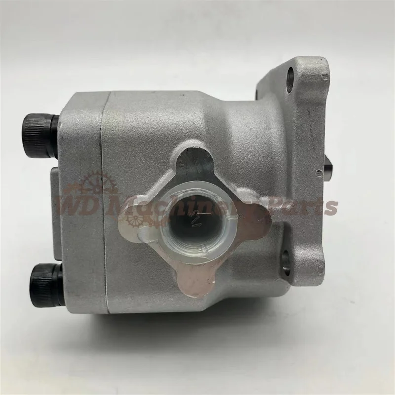 New Hydraulic Pump 67211-7610-2 67211-7610-0 66621-3610-2 For Kubota B7000 B7100