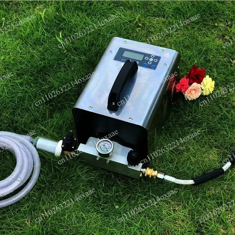 Industrial High-Pressure Spray Pump 0.5-2.0L/min 40-80bar for Outdoor Water Spray Cooling System and Greenhouse Humidifier
