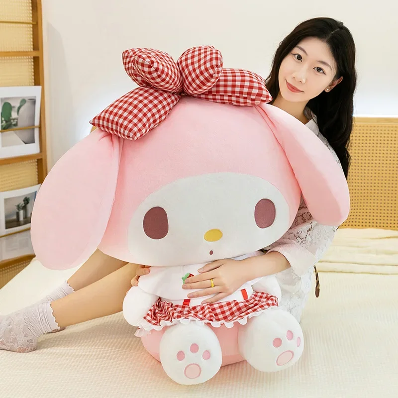 Kawaii Sanrio Plüschtier Erdbeer Kuromi im süßen Kleid My Melody Gefüllte Puppe Großes weiches Kissen für Kinder Geburtstagsgeschenk