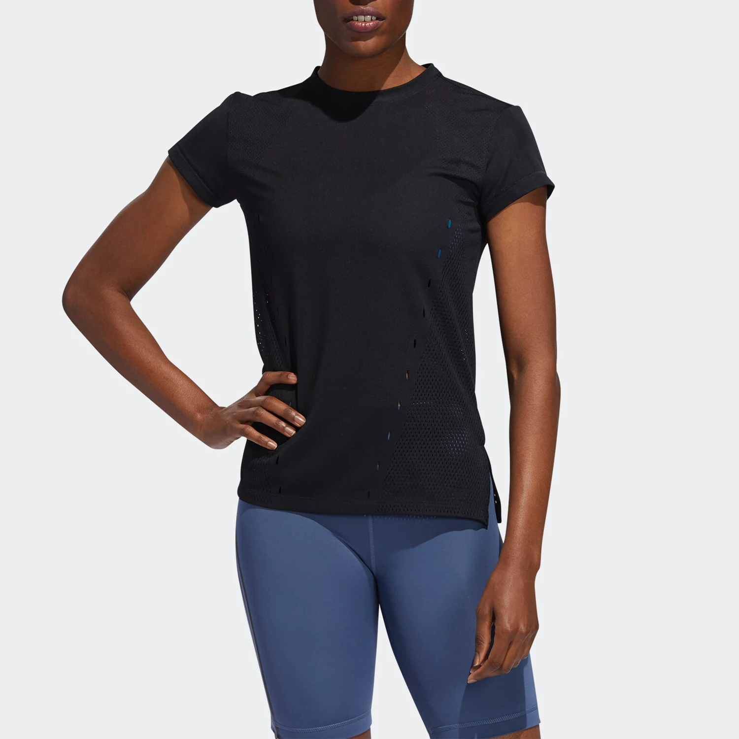 

Adidas Authentic Seasonal ENGINEERED TEE Women's Training Short Sleeve Top DX7532