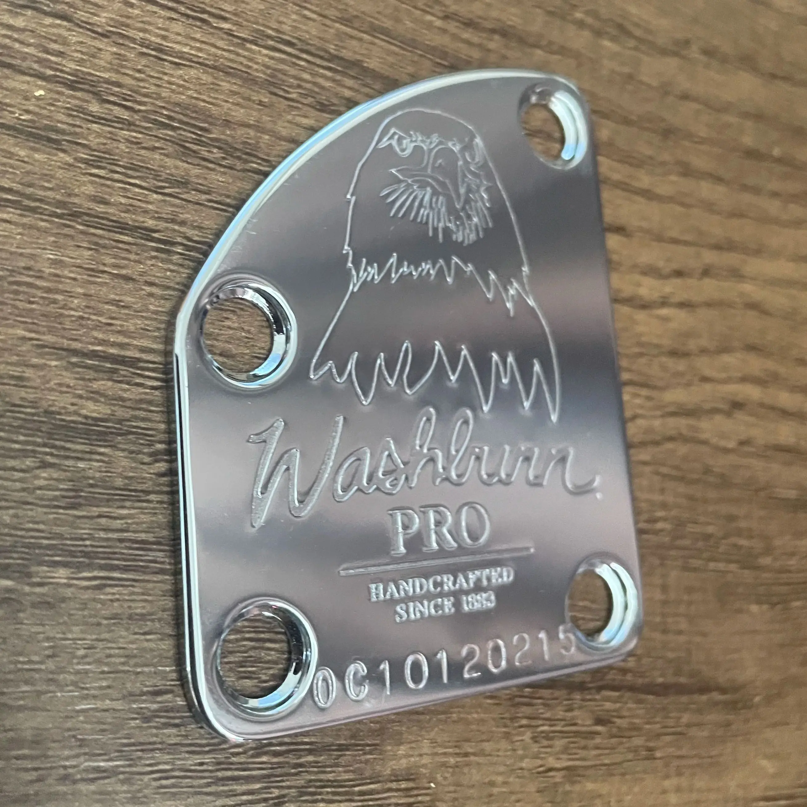 Rare Electric Guitar Neck Plate Curved Cutaway Semi Round Asymmetry Neck Joint Metal Back Mounting Plate 4 Holes with Screws