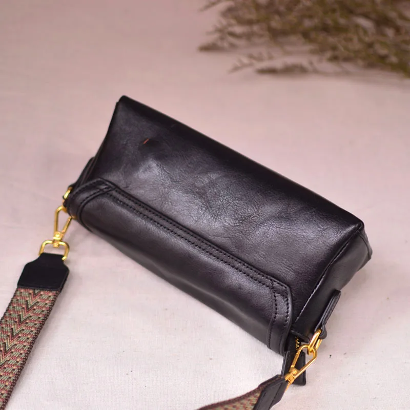 AETOO  Vintage Kun bag classic cowhide women's bag autumn new single shoulder commuter crossbody bag leather women's bag cover b image 3