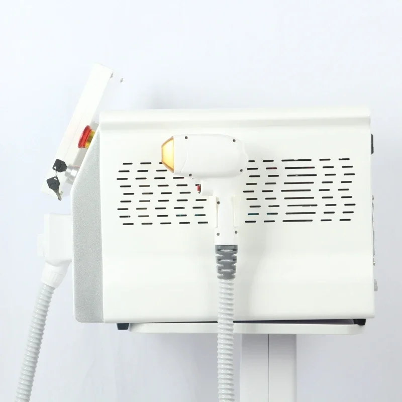 2024 Portable 808nm755nm1064nm Three Wavelength Diode Laser Permanent Hair Removal Cooling Painless Laser Hair Removal Machine