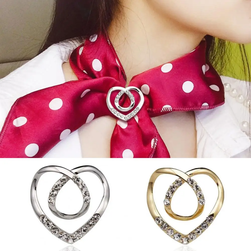 Scarf Buckle Multifunctional Shiny Rhinestone Shawl Ring Clip Metal Scarf Buckle Love Heart Shape Brooch Shawl Ring Clip