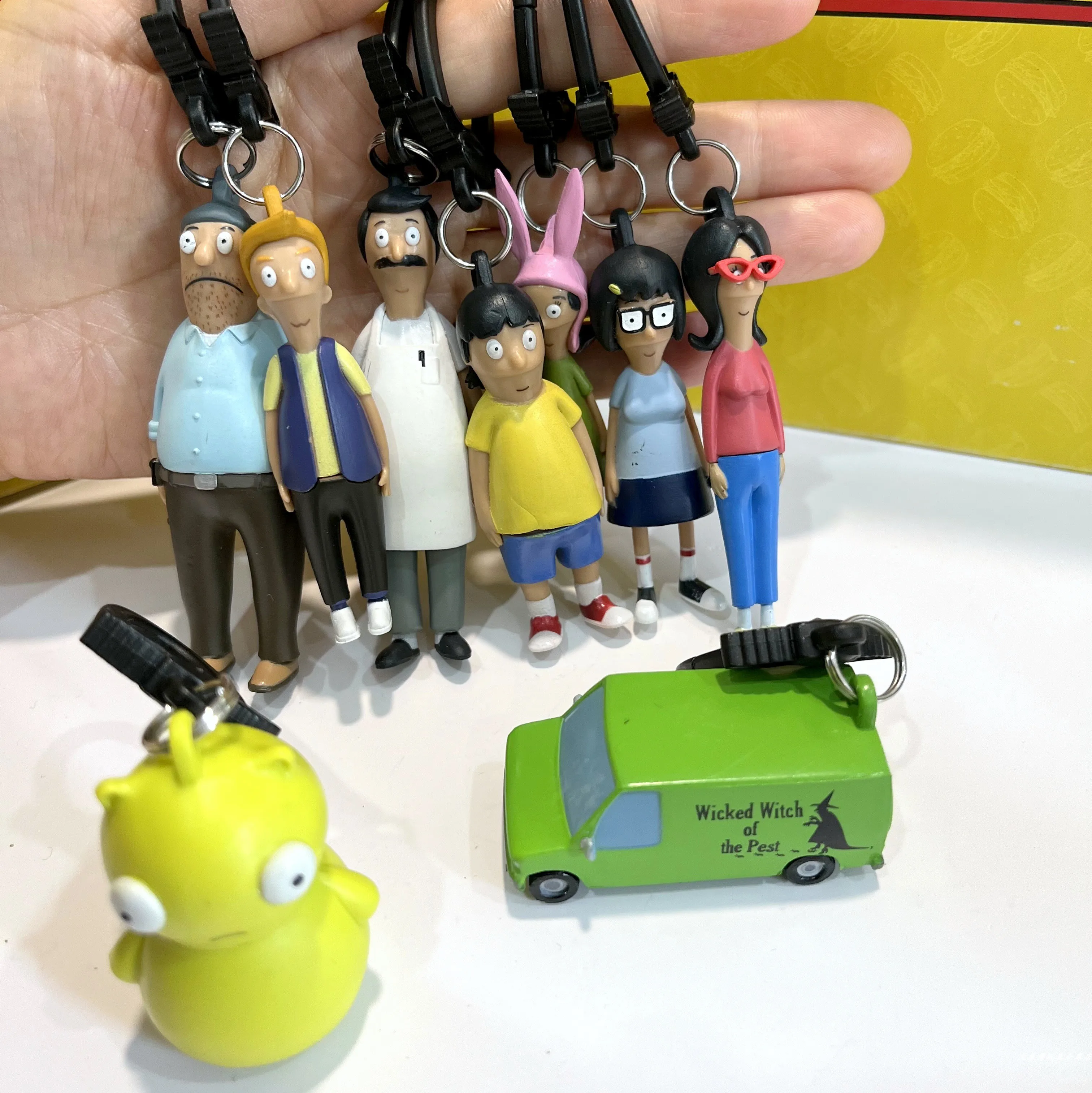 Original Cartoon Anime Bobs Hamburgers Figure Bob Tina Louis Gene Linda Figure Keychain Pendant Ornaments Model Toy