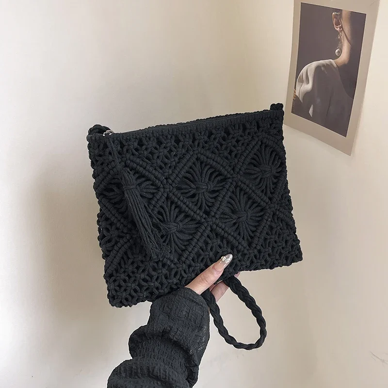 حقائب كتف منسوجة غير رسمية عالية الجودة حقيبة يد شعبية ريترو للنساء 2025 حقائب كتف شبابية جديدة على الطراز الغربي