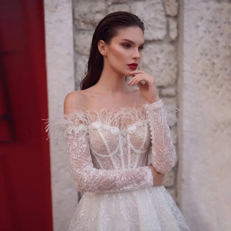 Dreamy Bridal Mini Dress Off The Shoulder Neck With Feathers Lace Corset Bodice High Waist A-Line With Lace Up Back Customizable