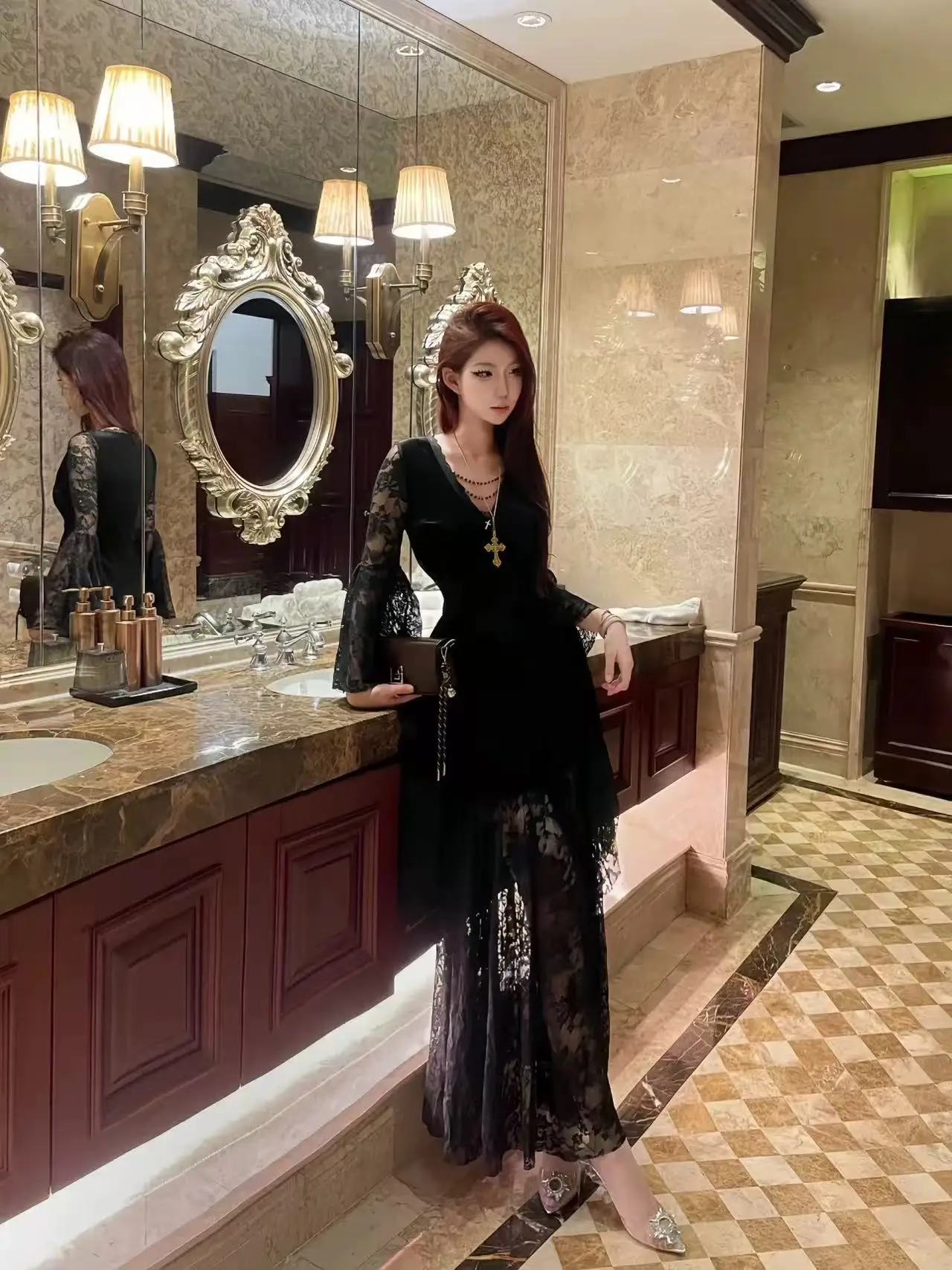 Gothic Sle loween Lace Splicing Bat Sve Dr Women's Light Subculture Clothing Long Dr High Waist Polyester Fiber