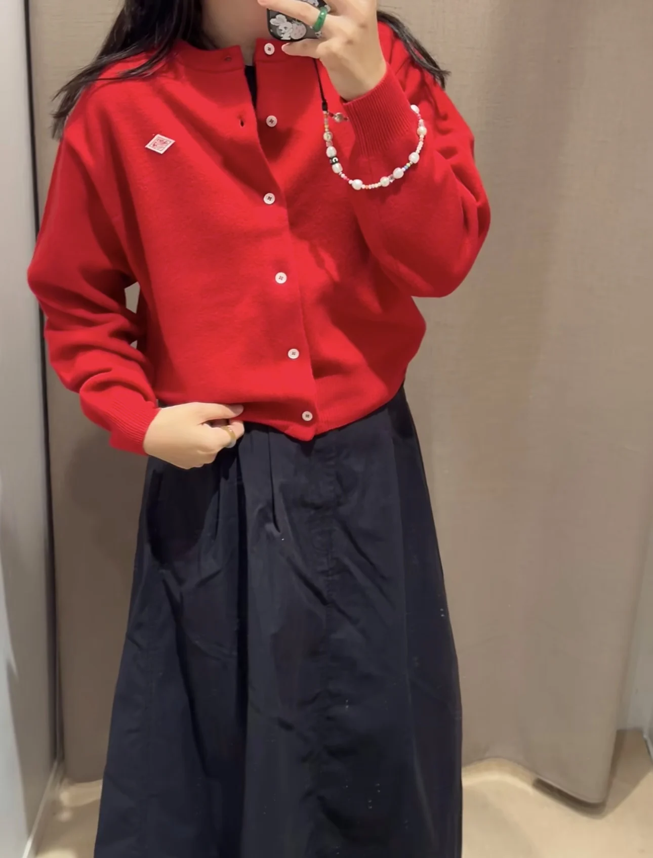 

High-End Woolen Comfortable round Neck Button-Up Knitwear Elegant Commute Style Long Sleeve Autumn Winter Women's Sweater