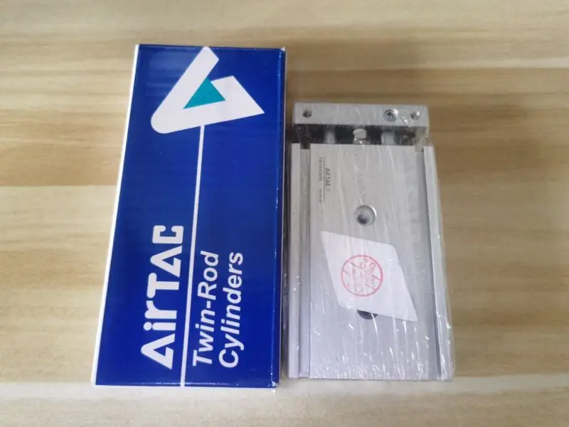 1 buah silinder AirTAC TR16X30S baru