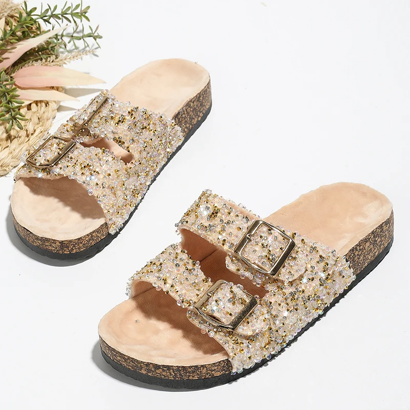 Double Metal New Fashion Buckle Diamond Sequins Slippers Home Leisure Beach Women\'s Flat Sandals for Fall and Winter Models