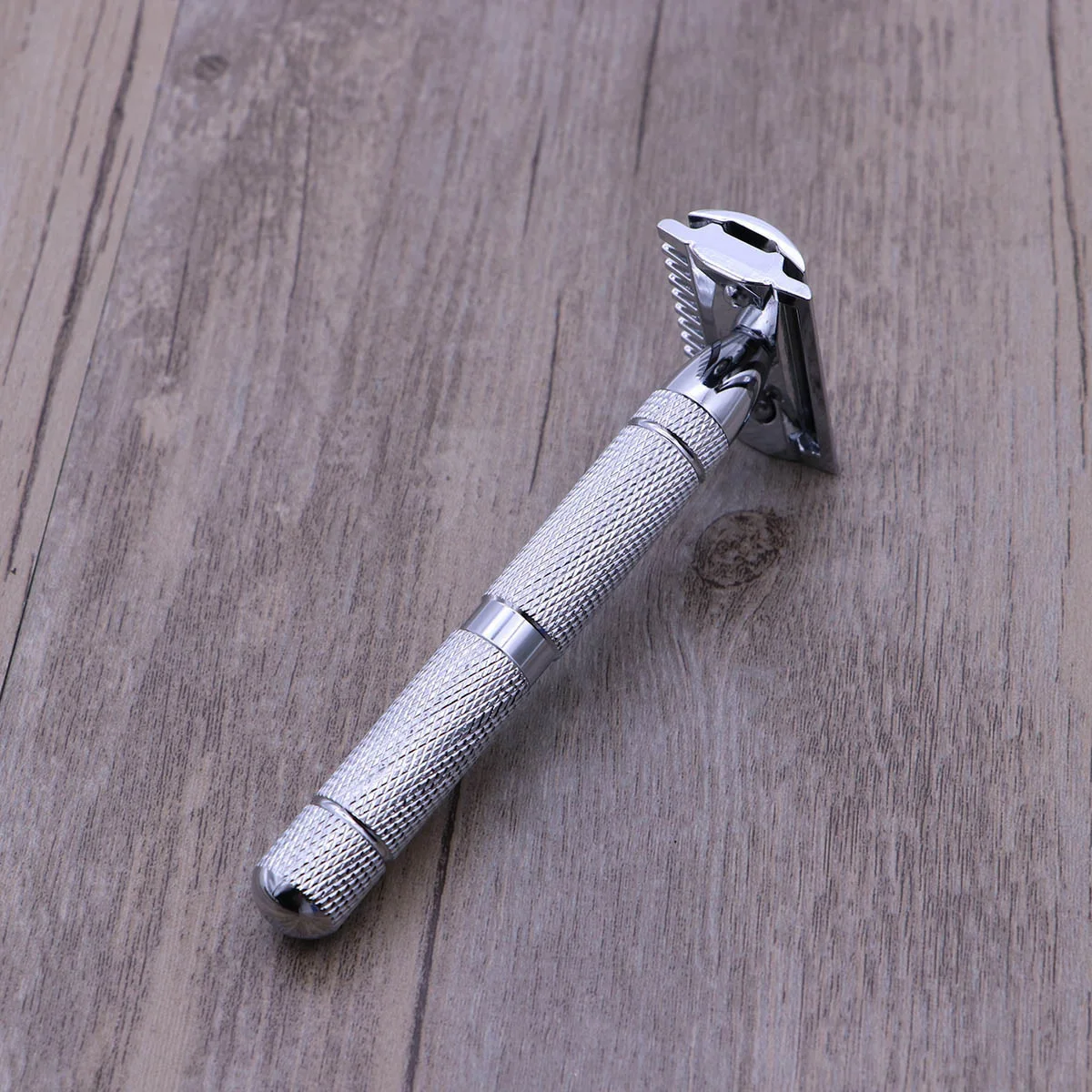 ماكينة حلاقة معدنية شديدة التحمل بحافة مزدوجة للرجال، ماكينة حلاقة انزلاقية ناعمة مع تصميم مريح للرأس والأيدي المبللة #4